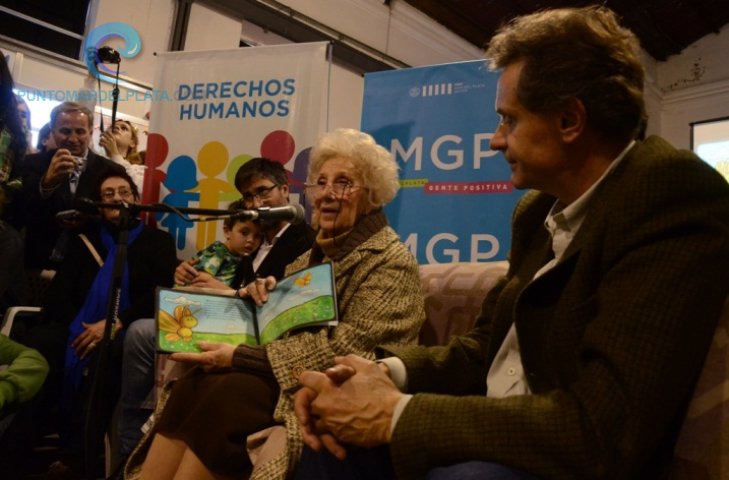 Local | Estela de Carlotto estuvo en la Feria del libro Infantil y Juvenil