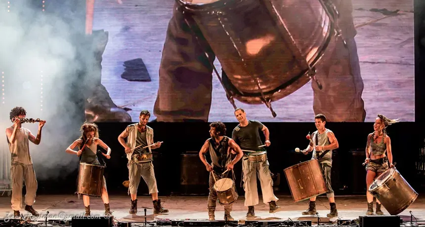 Mayumana presenta Currents | Punto Mar del Plata