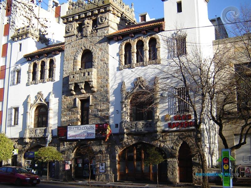 Teatro Colón y Club Español en Mar del Plata
