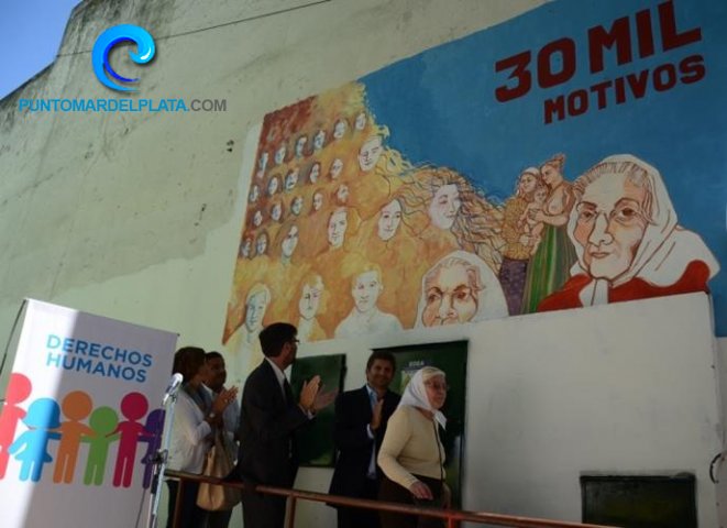 Se descubrió el mural 30 Mil Motivos en el Centro Cultural Osvaldo Soriano | 