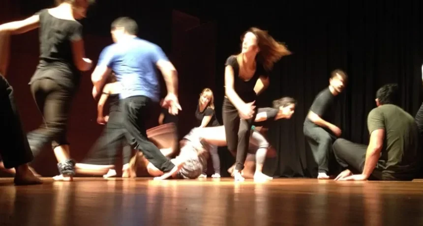 Formación para la creación teatral